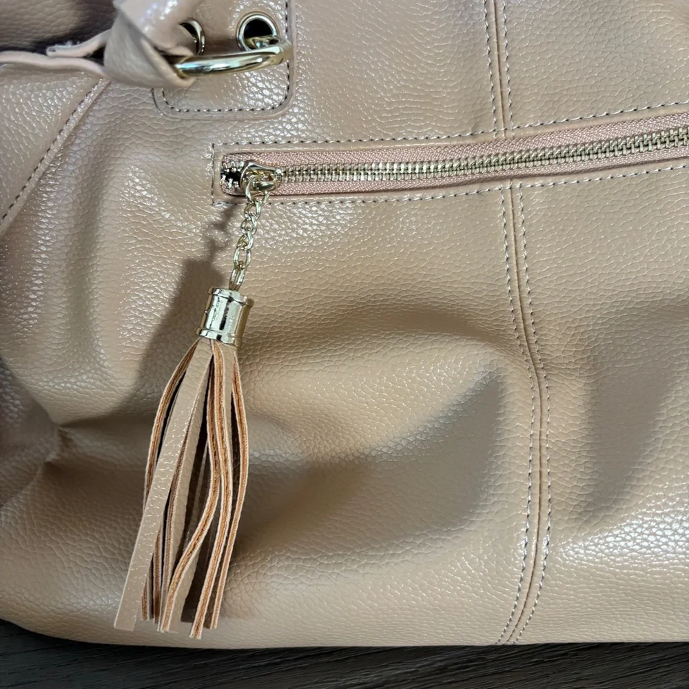 Elegant Camel Tan Shoulder Bag